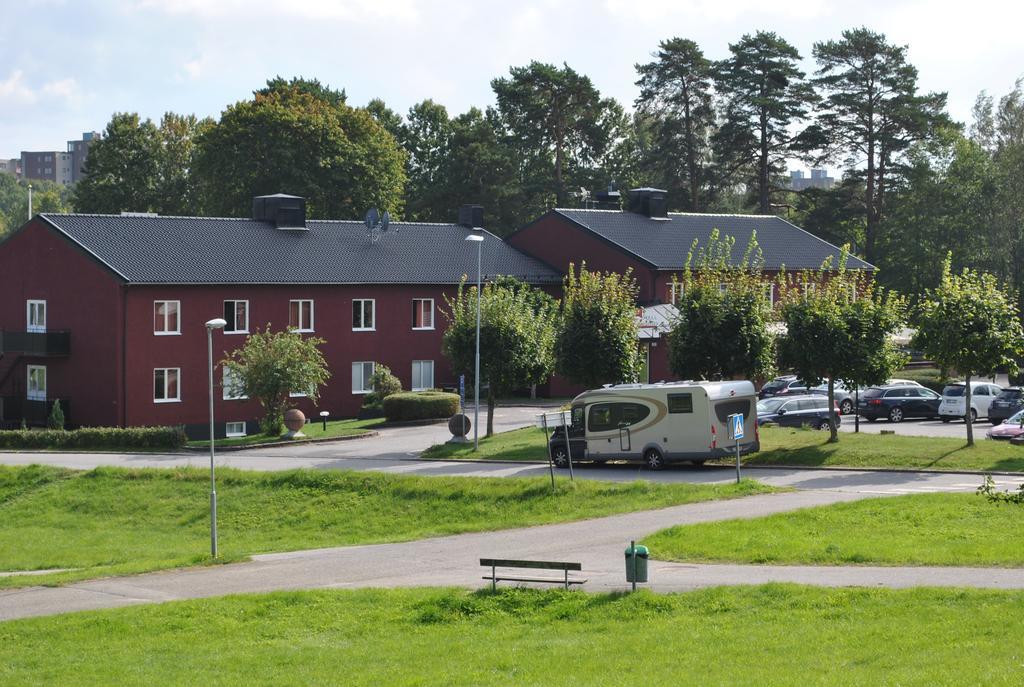 Slagsta Motell & Waerdshus Norsborg Esterno foto