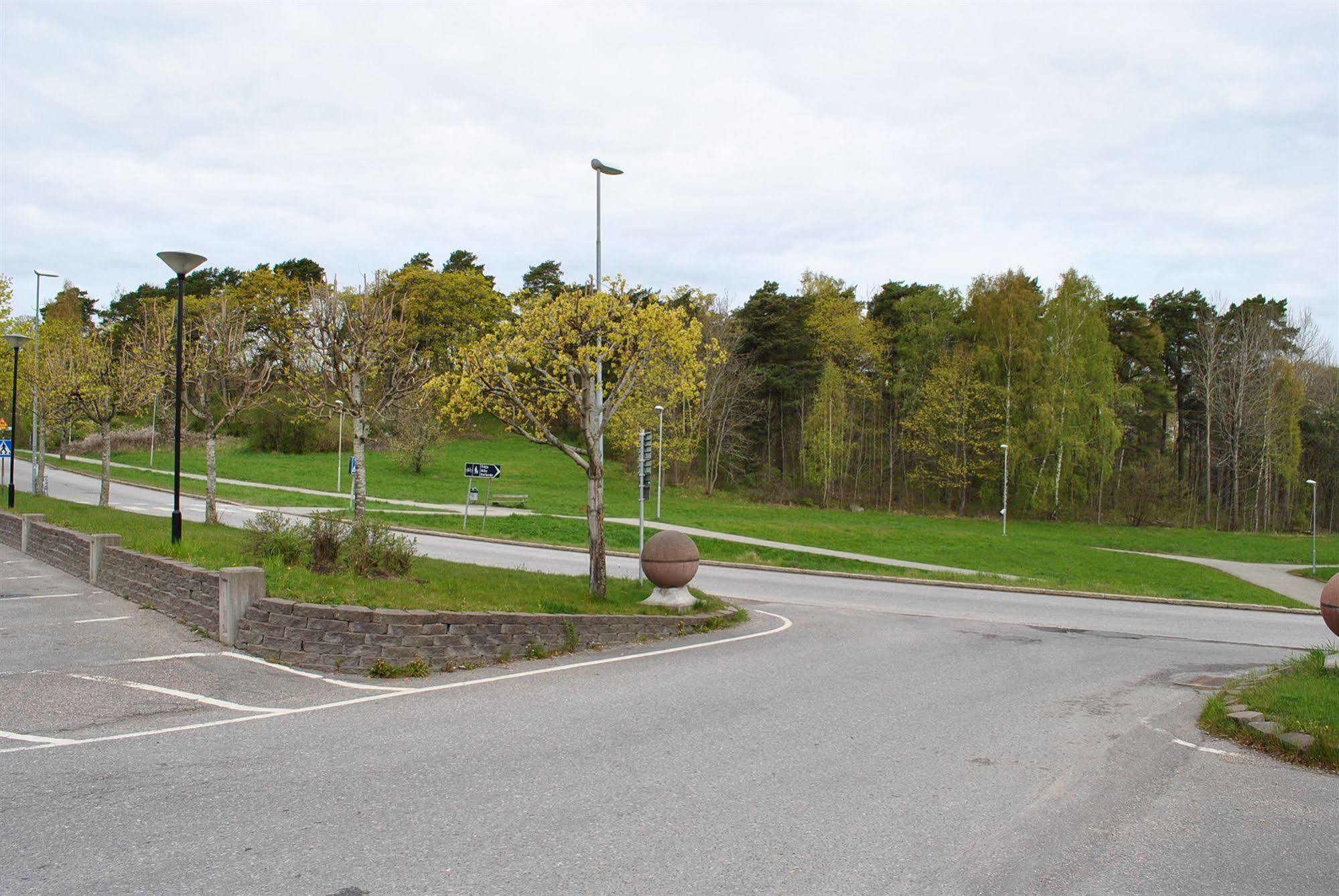 Slagsta Motell & Waerdshus Norsborg Esterno foto